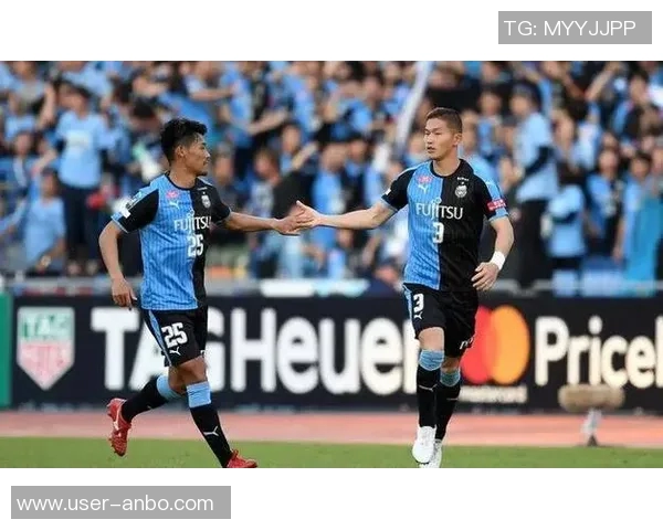 大阪钢巴即将签约前奥格斯堡左后卫菲利普马克斯实现免签转会